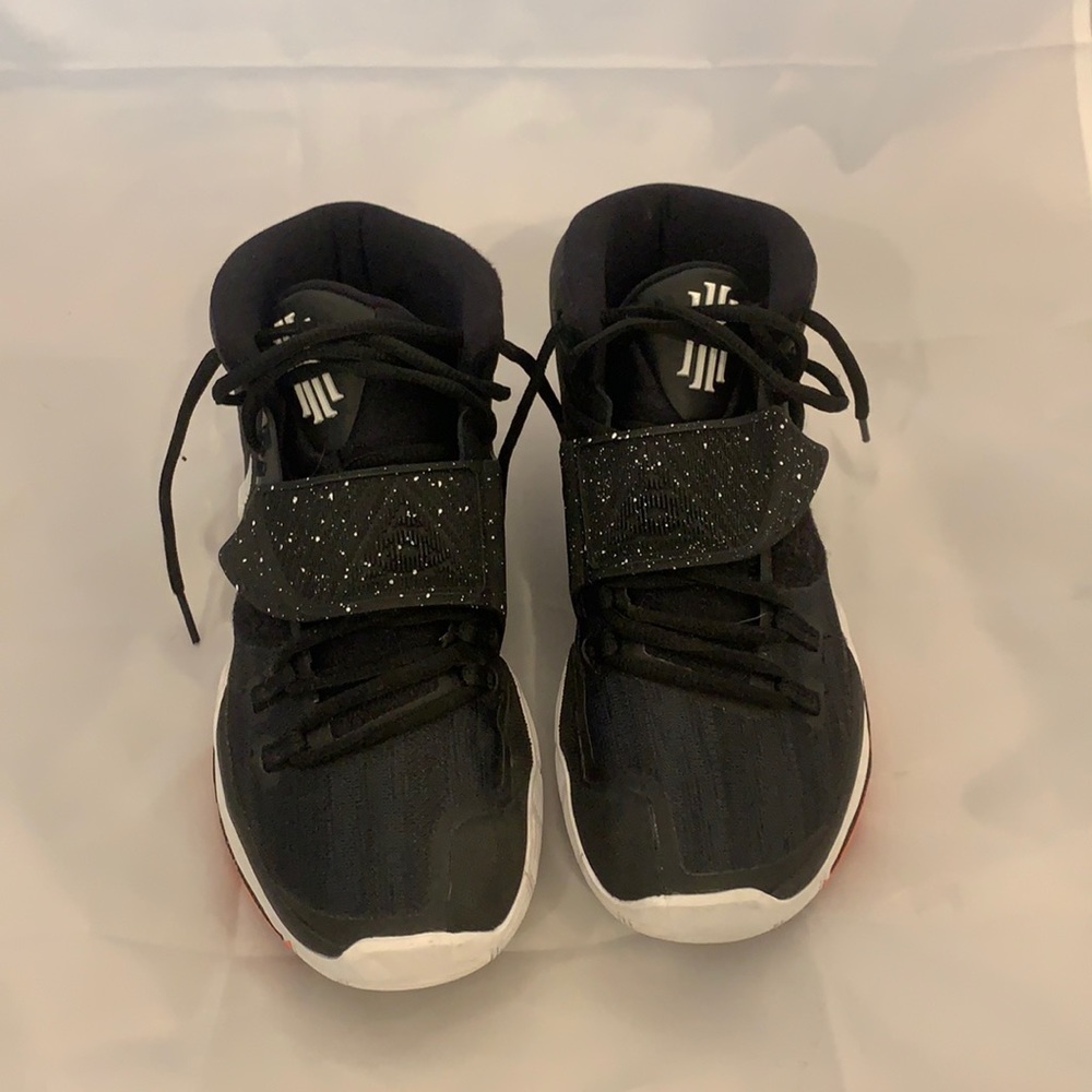 Nike men’s Kyrie Irving shoes